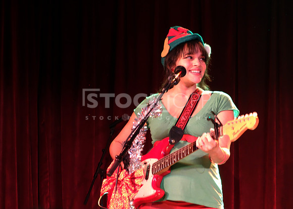 Norah Jones Brooklyn - Dec. 2013